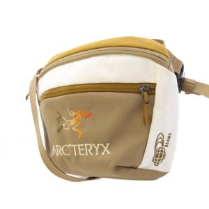 ARC’TERYX BEAMS 別注 MANTIS 2 マンティス2 ショルダーバッグ ロゴ 刺繍 茶 ブラウン 白 ホワイト