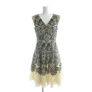 ワンピース ITL38 アイボリー 黒 ブラック 総柄 Vネック ノースリーブ /AP