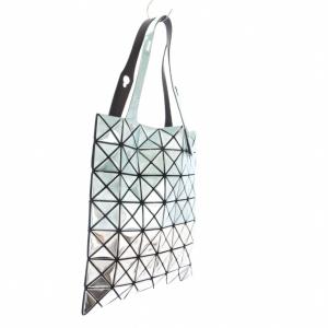 BAOBAO ISSEY MIYAKE ルーセント トートバッグ シルバーカラー ライトブルー
