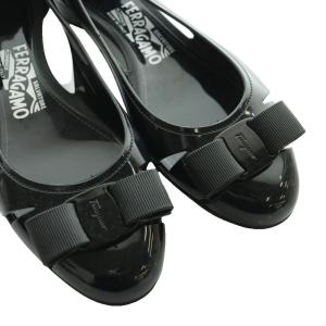 Salvatore Ferragamo VARA JELLY パンプス 7 ブラック
