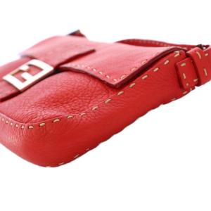 FENDI セレリア マンマバケット レッド