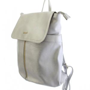 russet Daily リュックサック デイパック レザー ワンカラー ロゴ タグ付き シルバーカラー /BB