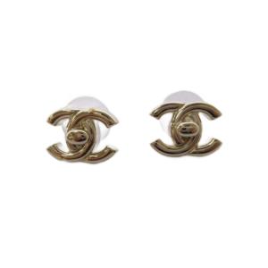 CHANEL B22V ココマーク ターンロック ピアス ゴールドカラー