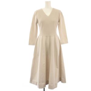 23AW Vネックホールガーメントワンピース ロング ミモレ ニット 八分袖 36 ベージュ CWNO234107