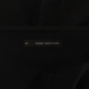 FOXEY NEW YORK タックスカート フレア 40 黒 ブラック ひざ丈 /RR