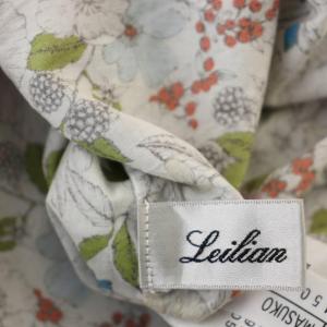 Leilian ボタニカル柄シャツ 花柄 シャツ ブラウス 長袖 11 白 ホワイト 0202992 /G