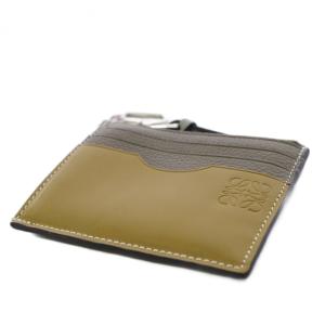 LOEWE スクエアコインカードホルダー カーキ C821B35X01