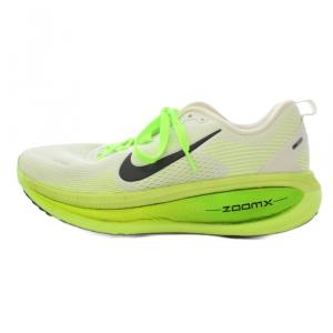ボメロ18 ランニングシューズ US10 HM6803-100