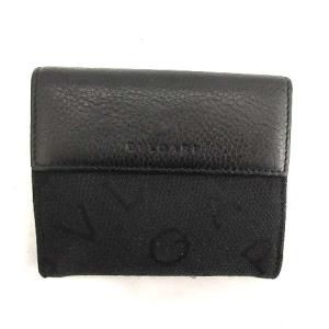 財布 二つ折り Wホック ロゴマニア 総柄 レザー キャンバス ブラック