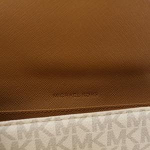 MICHAEL KORS シグネチャーロゴキャンバスレザー長財布 ホワイト