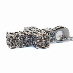 SWAROVSKI ペンダント ネックレス クロス 十字架 チェーン ラインストーン シルバー色