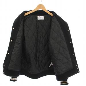 Champion Award JKT CASUAL L