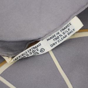 HERMES カレ90 SPRINGS スカーフ 総柄 シルク フランス製 グレー 白 ホワイト