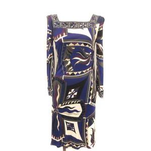 ワンピース ひざ丈 長袖 総柄