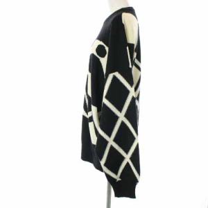 GIANNI VERSACE ニット セーター 長袖 オーバーサイズ クルーネック 総柄 イタリア製 V L 黒 ブラック 白 ホワイト