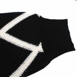 GIANNI VERSACE ニット セーター 長袖 オーバーサイズ クルーネック 総柄 イタリア製 V L 黒 ブラック 白 ホワイト