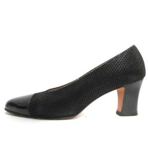 Salvatore Ferragamo エナメルレザーパンプス ブラック