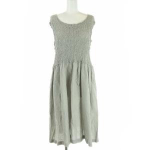 me ISSEY MIYAKE ワンピース カーディガン ノースリーブ 長袖 ロング ミモレ丈 プリーツ 切替 ドッキング シワ加工 グレー