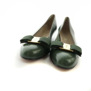 Salvatore Ferragamo ヴァラ リザード型押しパンプス チャンキーヒール ラウンドトゥ リボン レザー 7 24.5cm 緑 グリーン
