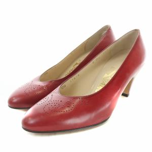 パンチングレザーパンプス レッド