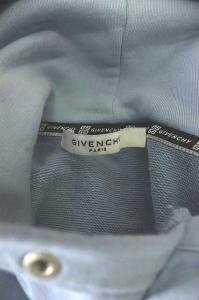 GIVENCHY ヴィンテージエフェクトロゴ パーカー スウェット S ブルー BM700R30AF