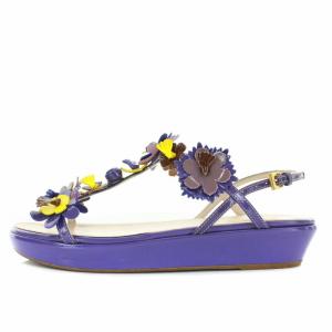 PRADA フラワーモチーフエナメルサンダル パープル