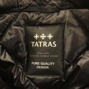 TATRAS ダウンコート アウター ジップアップ 総柄  ブラック ホワイト