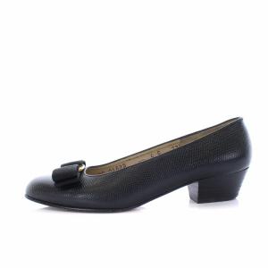 Salvatore Ferragamo ヴァラリボンチャンキーヒールパンプス 4C ブラック