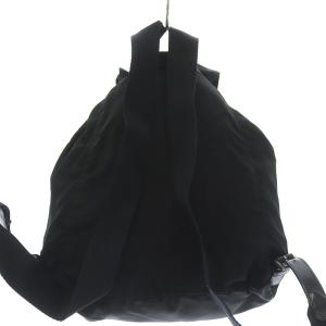 PRADA 三角プレートナイロンデイパック ブラック