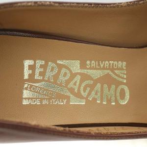 Salvatore Ferragamo パンプス ハイヒール ラウンドトゥ ベルト スムースレザー 5 ブラウン