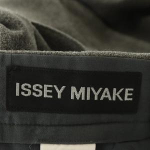 ISSEY MIYAKE パンツ ストレート ウール 3 グレー