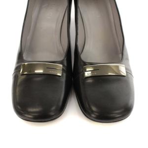 GUCCI パンプス ローヒール スクエアトゥ ロゴプレート レザー 37.5 C ブラック