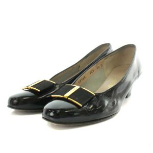 ヴァラリボン パンプス アーモンドトゥ エナメル 5.5 23.0cm 黒 ブラック