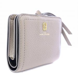 MARC JACOBS THE SOFTSHOT ザ ソフトショット ミニ 二つ折り財布 小銭入れ レザー ロゴ グレージュ M0015122 055