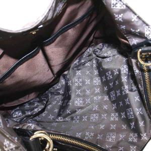 russet ショルダーバッグ ハンドバッグ 2WAY ナイロン レザー 総柄 グレー 黒 ブラック