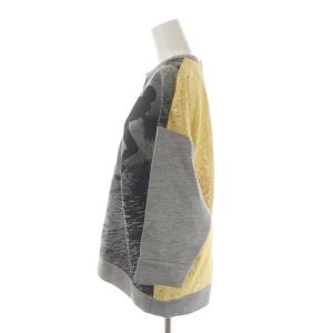 N°21 トレーナー スウェット クルーネック プルオーバー 長袖 バックレース 切替 プリント 42 M グレー 黒 ブラック 黄色