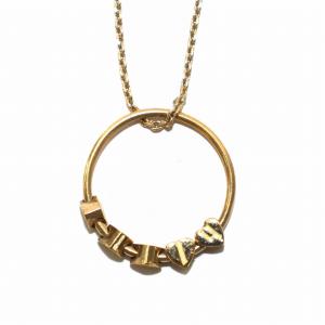 Chloe ネックレス ペンダント ロゴ 装飾 ゴールド色