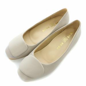 アシンメトリーパンプス スクエアトゥ ローヒール レザー プレート 装飾 23.5cm グレー 5220045