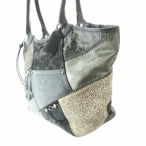 COACH トートバッグ ハンドバッグ シグネチャー パッチワーク レザー スエード 切替 ロゴチャーム 黒 ブラック グレー 12899