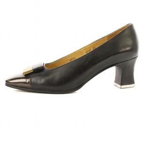 YVES SAINT LAURENT パンプス スクエアトゥ 35 黒 /MM