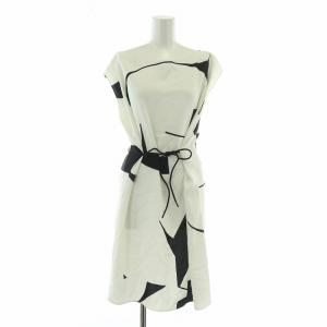 フレアワンピース ひざ丈 ボートネック リボン 40 白 ホワイト 黒 ブラック /BB