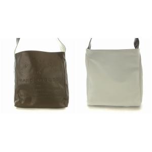 ショルダーバッグ 斜めがけ リバーシブル 型押し ロゴ レザー 茶 ブラウン 白 ホワイト