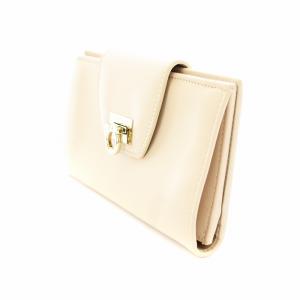 Salvatore Ferragamo ガンチーニ 長財布 二つ折り ウォレット レザー 小銭入れあり ベージュ IR-224209 /KU H