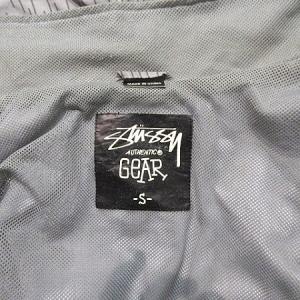 STUSSY GEAR ジャケット ジャンパー ナイロン ジップアップ 総柄 薄手 グレー S IBO13