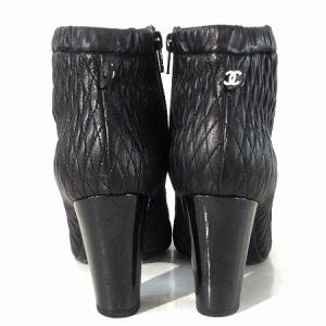 CHANEL ショートブーツ レザー キルティング ココマーク エナメル サイドジップ 23.5cm