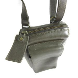 JURGEN LEHL ショルダーバッグ レザー ラウンドファスナー フラップポケット カーキ