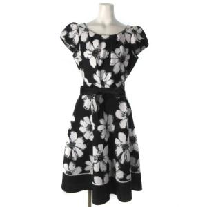ワンピース ひざ丈 パフスリーブ ウエストマーク 花柄 ブラック 黒 40