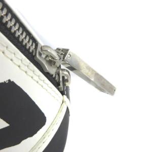 LOUIS VUITTON M92179 グラフィティ・アルマMM ロゴ ハンドバッグ ホワイト ブラック