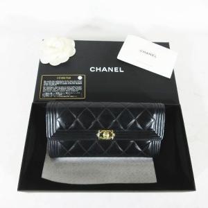 CHANEL ボーイシャネル マトラッセ 2つ折り フラップ 長財布 パテントレザー ブラック