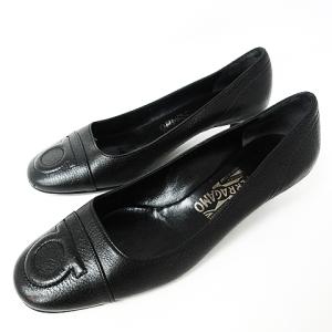 ガンチーニ 型押し ヒールパンプス キトンヒール ラウンドトゥ フロントロゴ ブラック 7 1